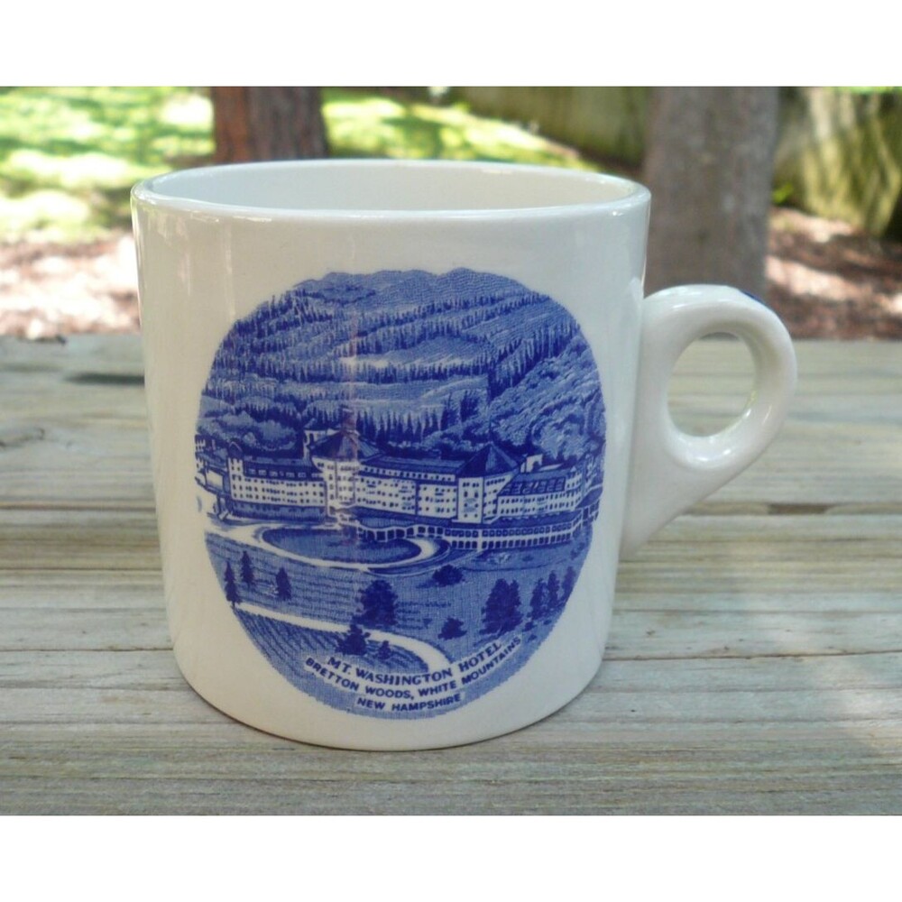 Vtg The Mount Washington Hotel & Resort Bretton Woods White Mountains NH Mug